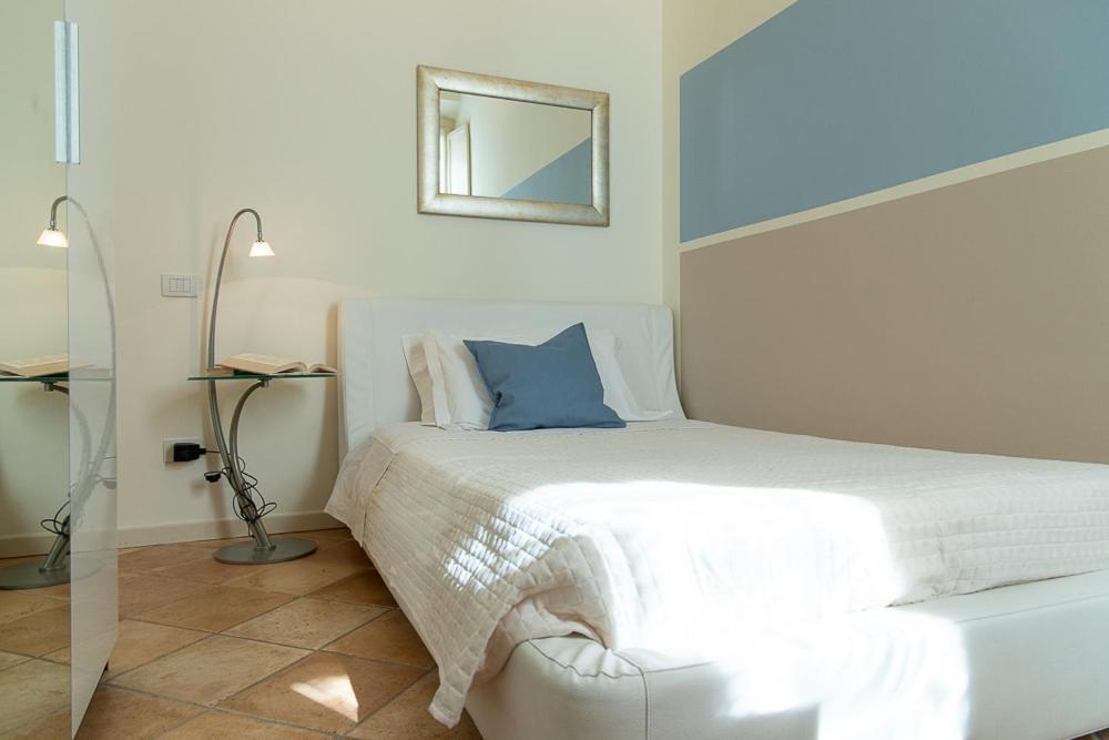 Zara D'Amare A Pesaro 10 Metri Dalla Spiaggia By Yohome Exterior photo